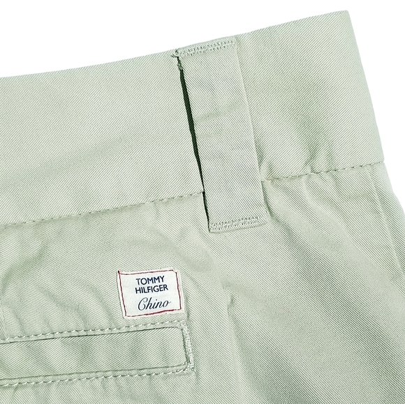 Tommy Hilfiger Womens Shore Khaki Shorts 9 Inch Inseam Size 16 New - Picture 7 of 8